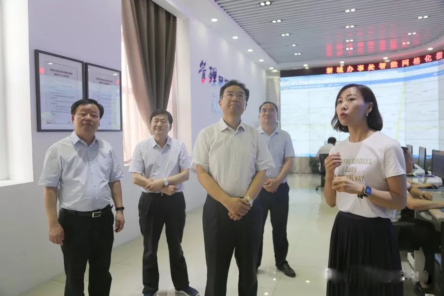 商丘市市委常委、政法委书记杜新军莅临新城办事处调研网格化管理工作